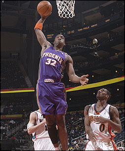 Stoudemire Looks For A Slam Dunk