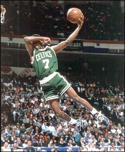 Dee Brown Tries A No Look Dunk