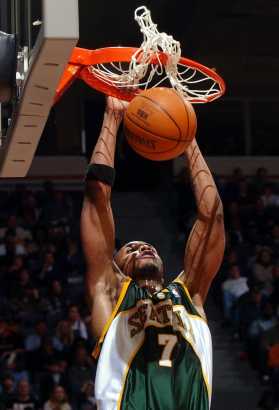 Rashard Lewis With A Monster Dunk