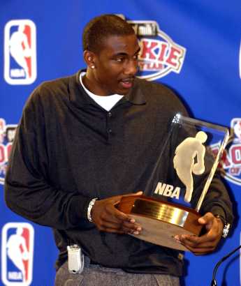 Amare Stoudemire Wins The Rookie Of The Year